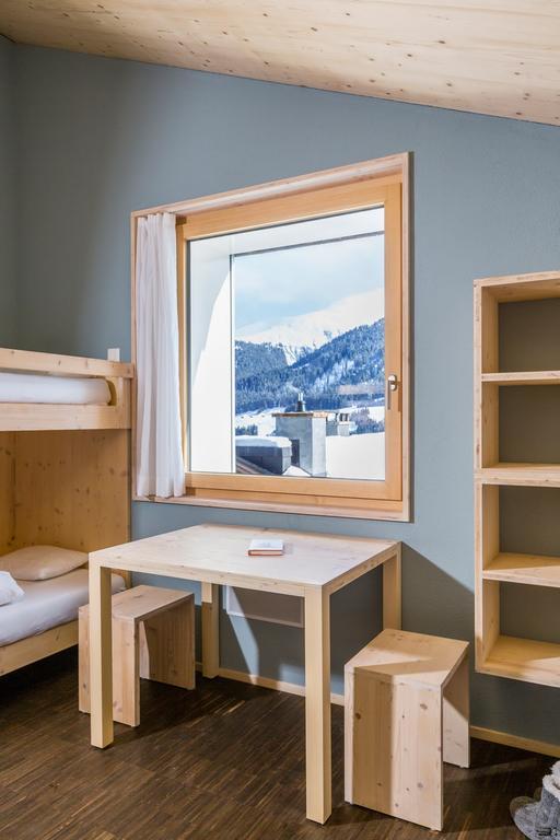 Nova Casa Spinatscha Sedrun 호스텔 외부 사진