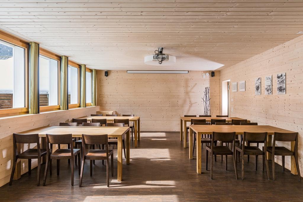 Nova Casa Spinatscha Sedrun 호스텔 외부 사진