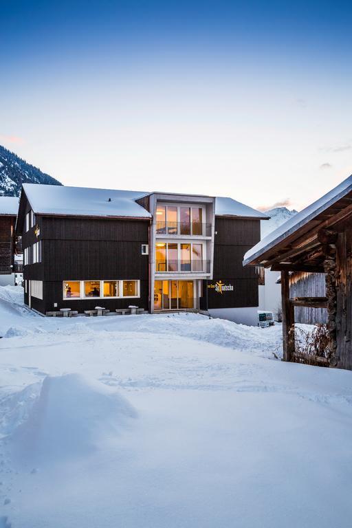 Nova Casa Spinatscha Sedrun 호스텔 외부 사진