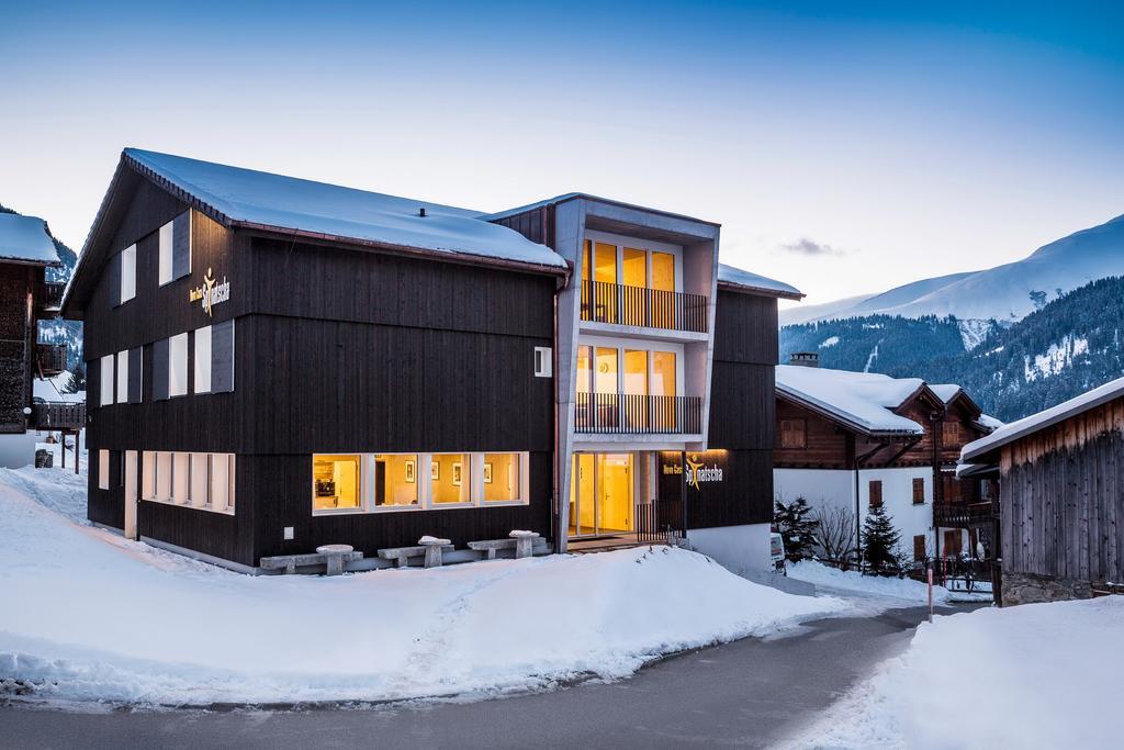 Nova Casa Spinatscha Sedrun 호스텔 외부 사진